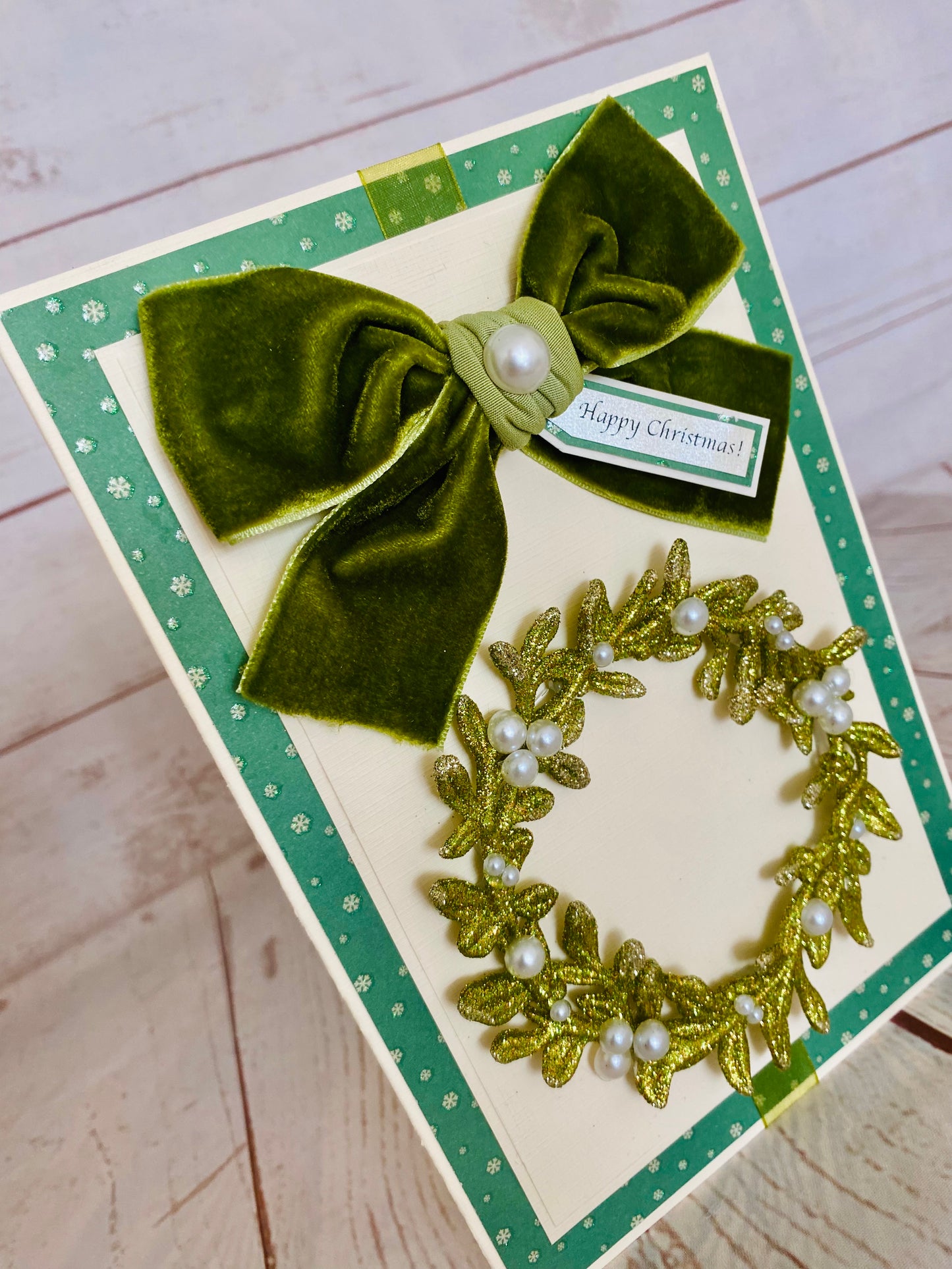 Luxury Mistletoe Wreath Handmade Card