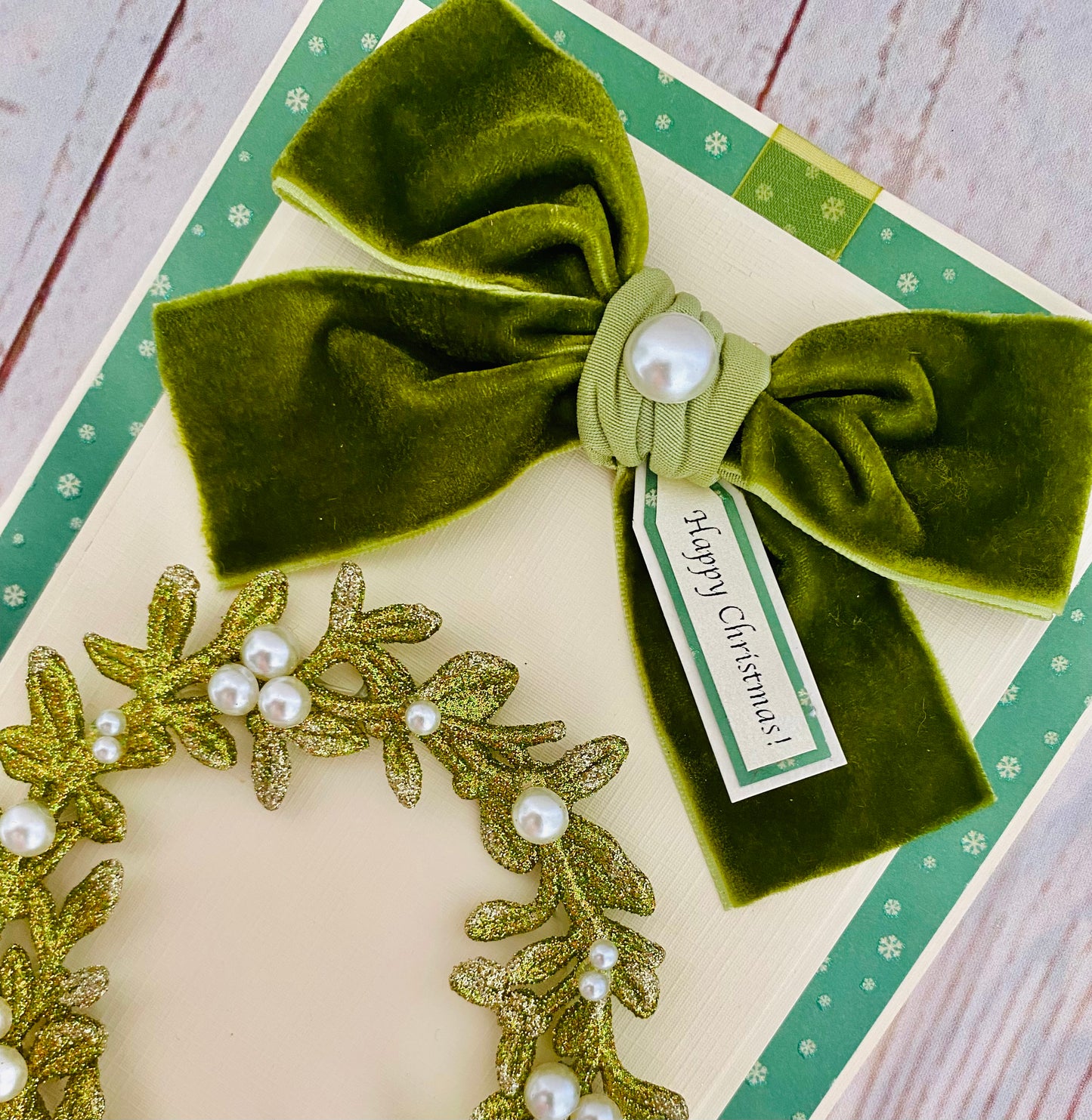 Luxury Mistletoe Wreath Handmade Card